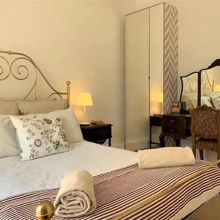 As A Local! Santos Historical 6 Bedroom Iii 아파트