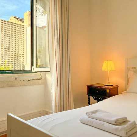 Lägenhet As A Local! Santos Historical 6 Bedroom Iii Lisboa