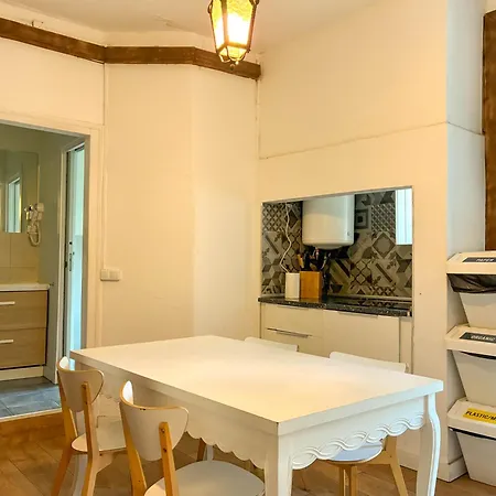 As A Local! Santos Historical 6 Bedroom Iii *