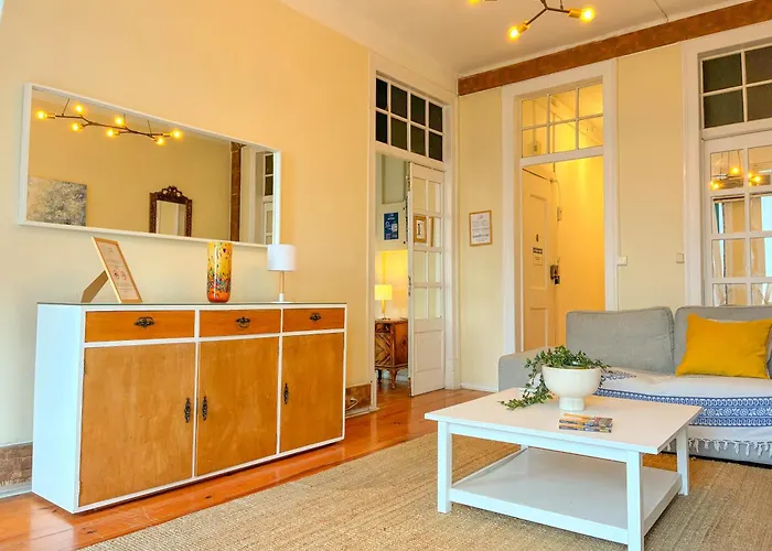 As A Local! Santos Historical 6 Bedroom Iii *