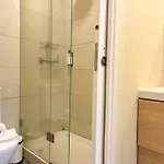 Appartamento As A Local! Santos Historical 6 Bedroom Iii Lisbona
